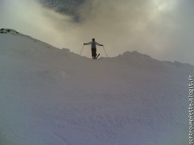 je suis o desu  dune piste "rouge" mais moi japel sa une piste noir!!